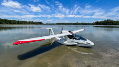 $173M in Debt: Amphibious Plane Company Files for Bankruptcy, Seeks Buyer