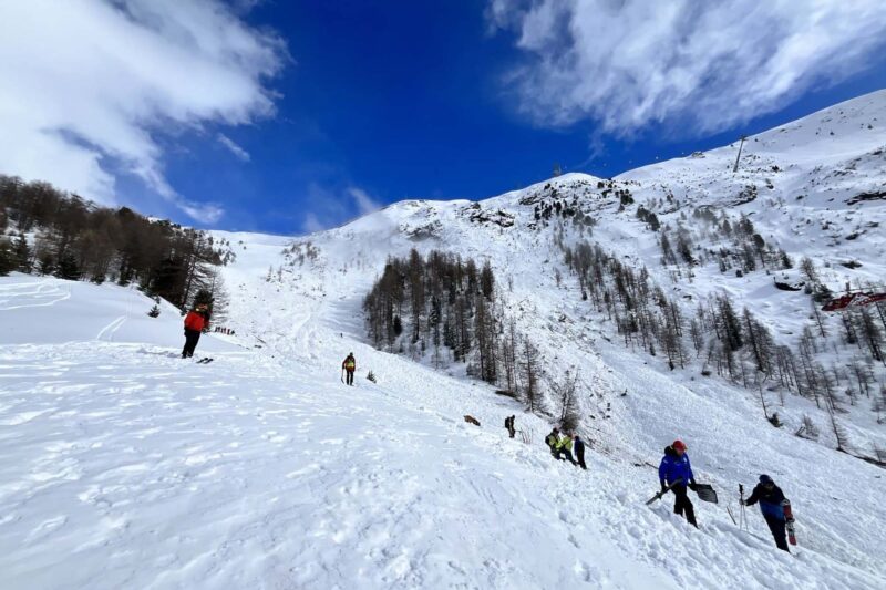 Easter Avalanche Kills American Teen, 2 Others at Swiss Resort